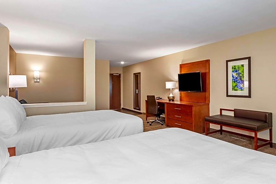 Comfort Inn & Suites