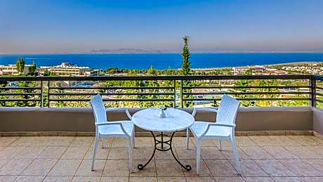 1 Bedroom Apartment (4 Adults)