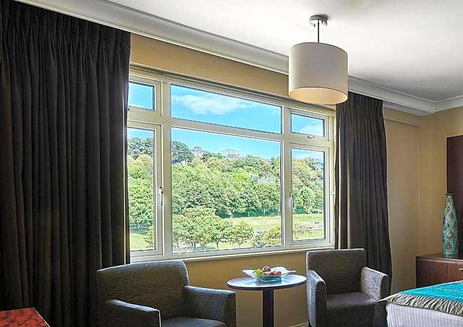 Grand Jersey Hotel and Spa