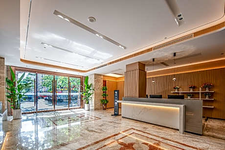 Rezen Hotel Zhengzhou Huanzhiming