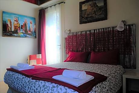 Double Room with Private External Bathroom