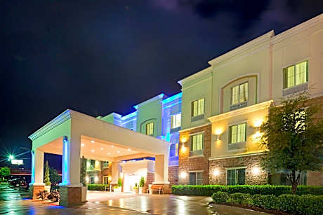 Holiday Inn Express Hotel & Suites Decatur, TX By IHG