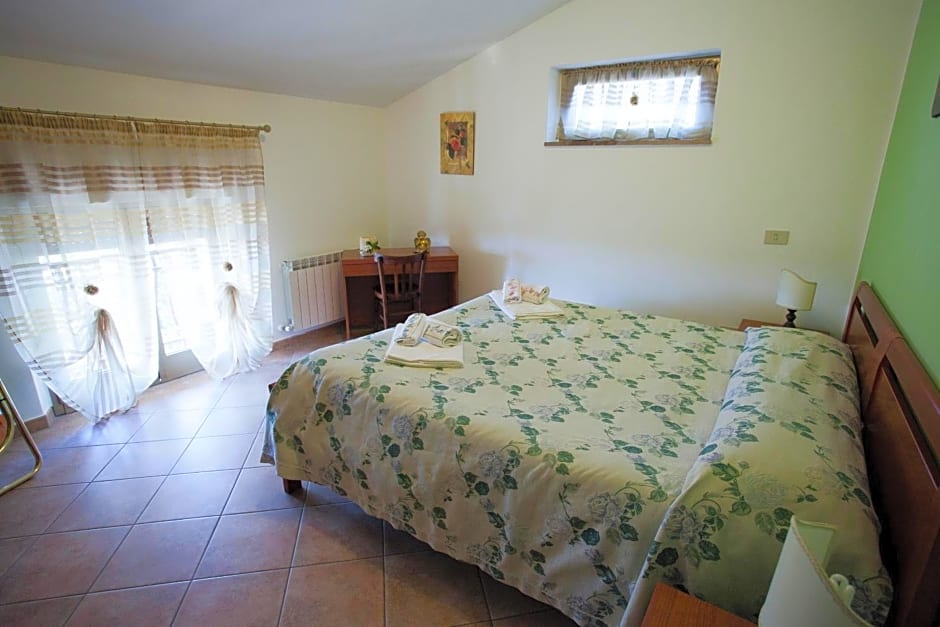 Il Tugurio Agriturismo B&B – Assisi, CT