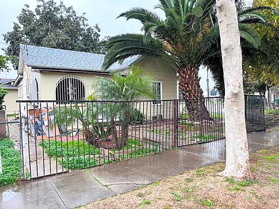 House Downtown OC Santa Ana