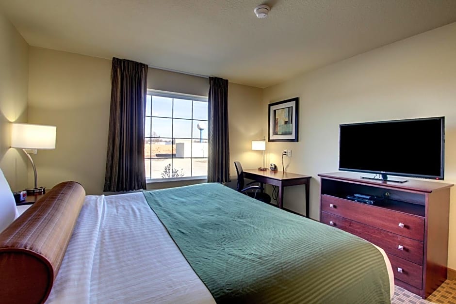 Cobblestone Hotel & Suites - Newton