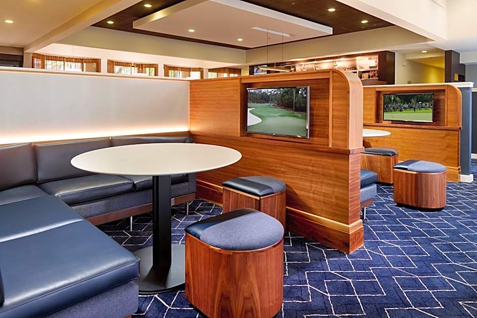 Courtyard by Marriott Charlottesville