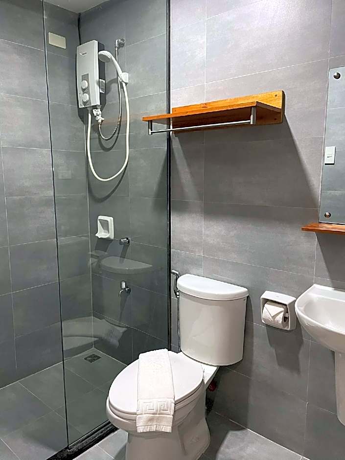 Bambu Suites Palawan