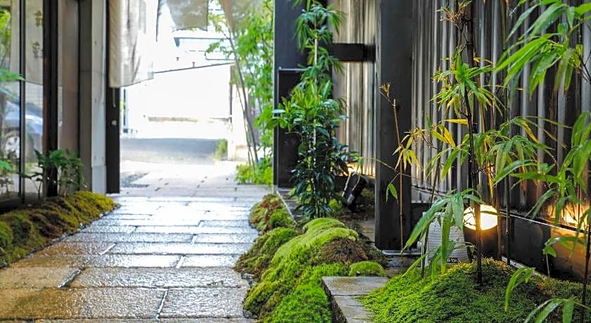 New Wakasa Annex Hotel