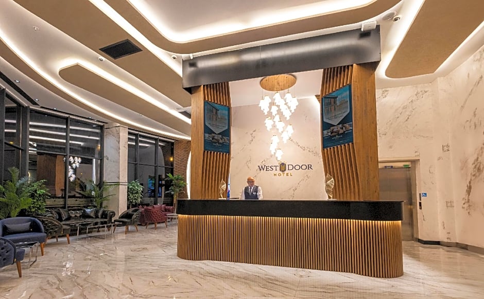 Westdoor Hotel
