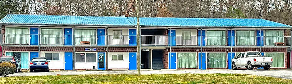 Volunteer Inn at Church Hill