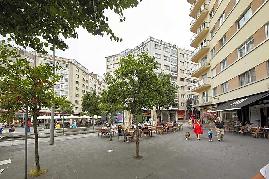 Vut Salvador Santiago