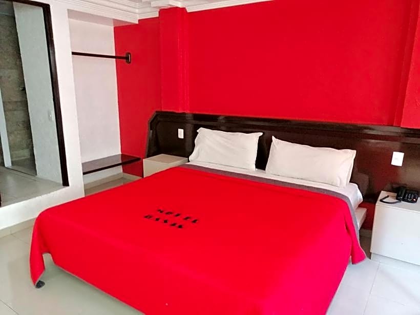 MOTEL OASIS mexico