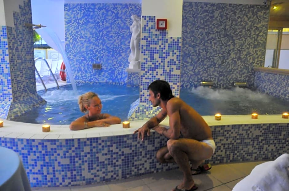 Hotel Embassy