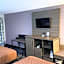 Cedar Hill Lodge