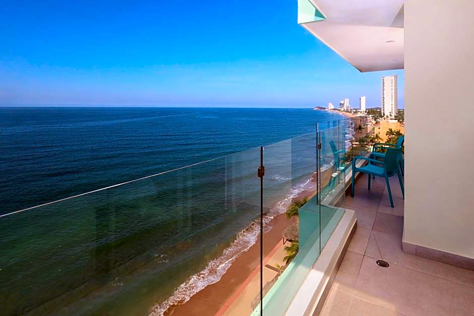 Garner Hotel Mazatlan Beach