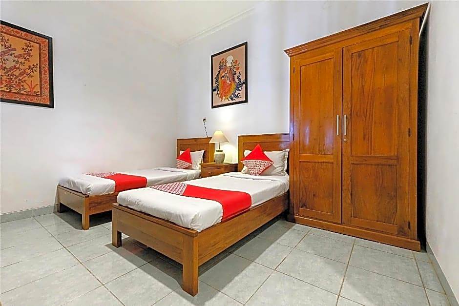 RedDoorz @ Griya Cemara Homestay Yogyakarta