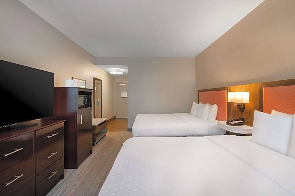 Hampton Inn By Hilton & Suites Harvey