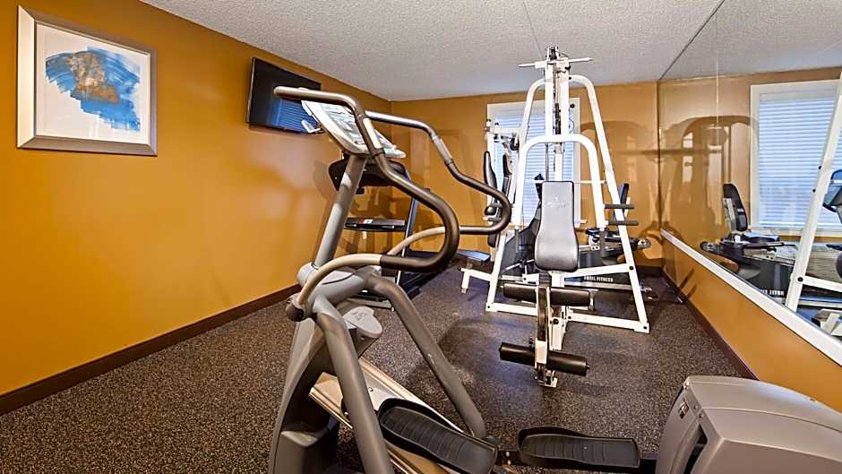 Best Western Plus La Plata Inn