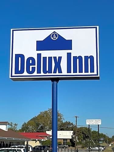 Delux Inn