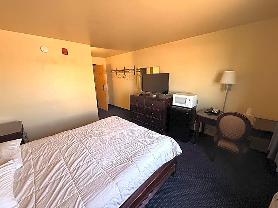 East Grand Inn Grand Forks ND I 29