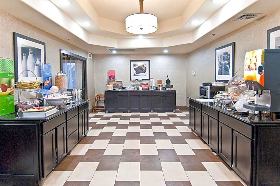 Hampton Inn By Hilton Maumelle