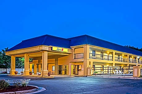 Super 8 by Wyndham Norcross/I-85 Atlanta
