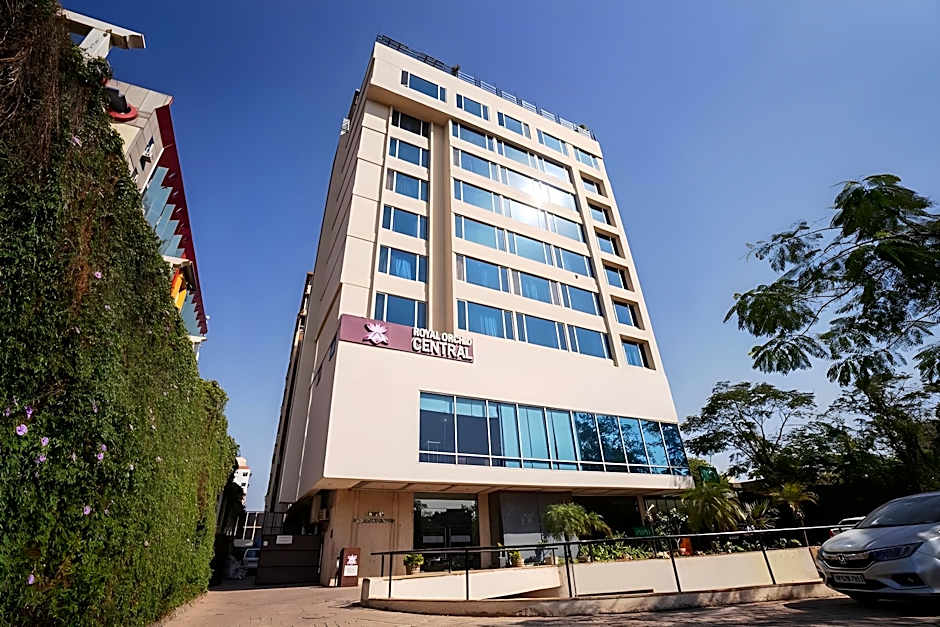 Royal Orchid Central Jaipur, Bani Park