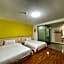 7 Days Inn Weinan Jiefang Road Railway Station