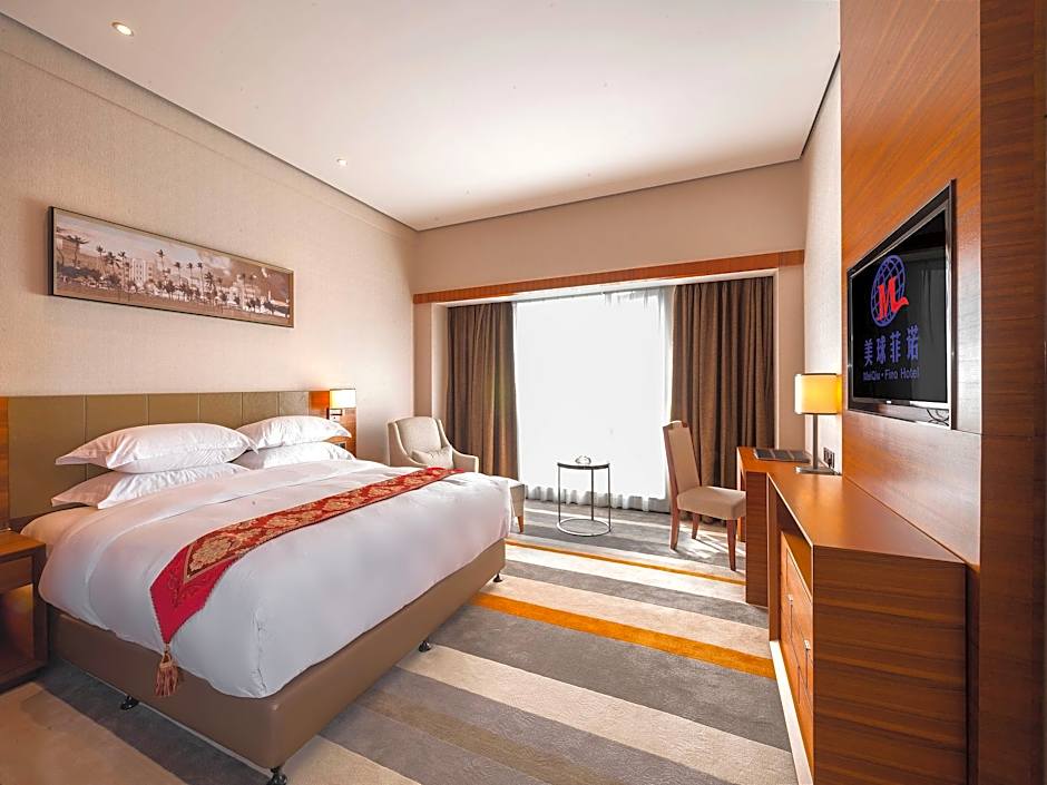 MeiQiu-Fino Hotel