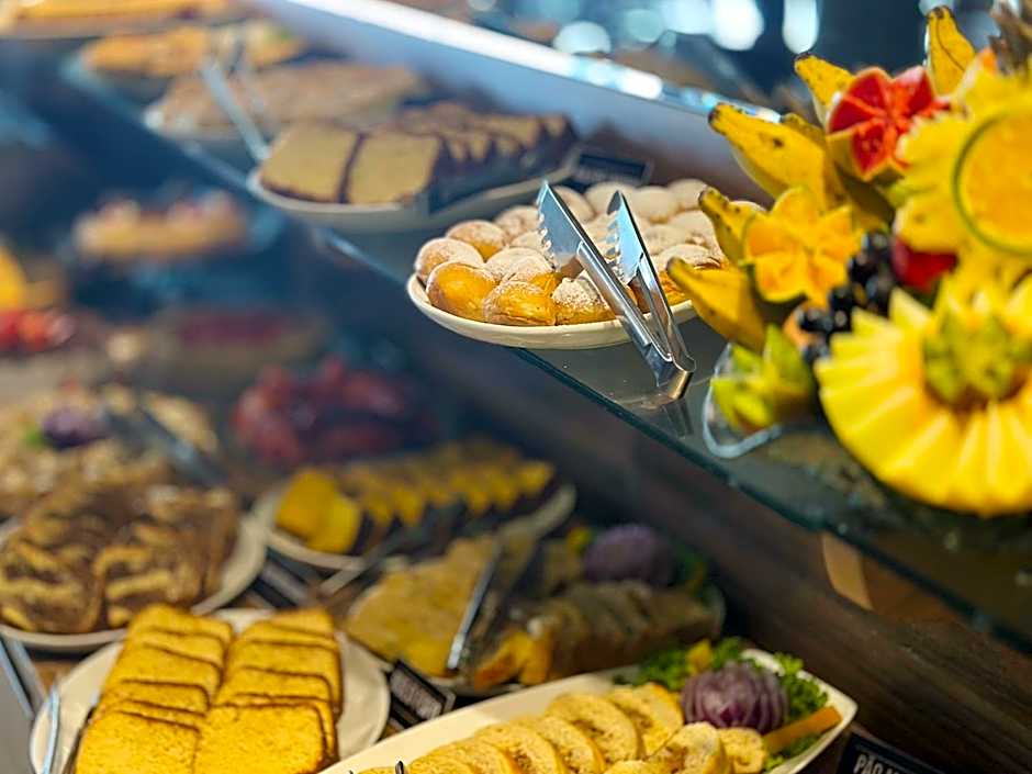 Netuanah Praia Hotel