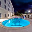 Holiday Inn Express & Suites Memphis Arpt Elvis Presley Blv By IHG