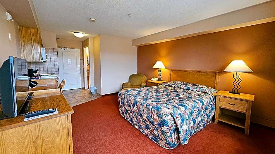 Misty Mountain Inn & Suites