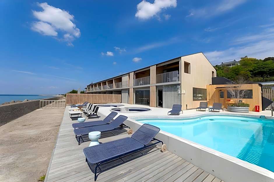 KAMOME SLOW HOTEL
