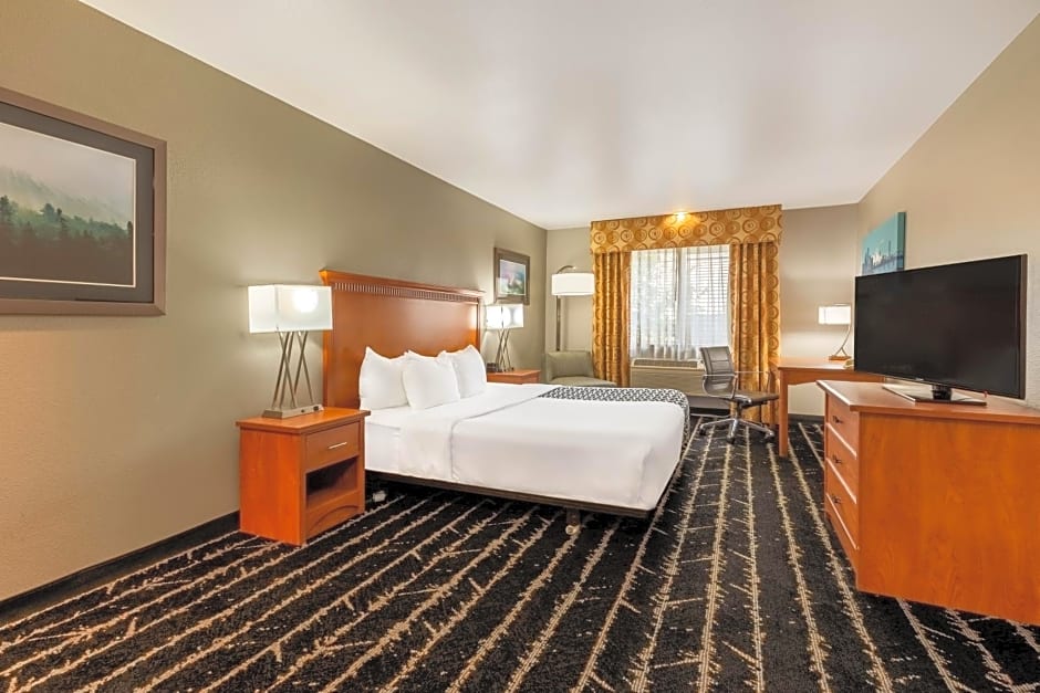 La Quinta Inn & Suites by Wyndham Vancouver