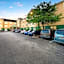 HomeTowne Studios by Red Roof St. Louis - Airport/ N Lindbergh