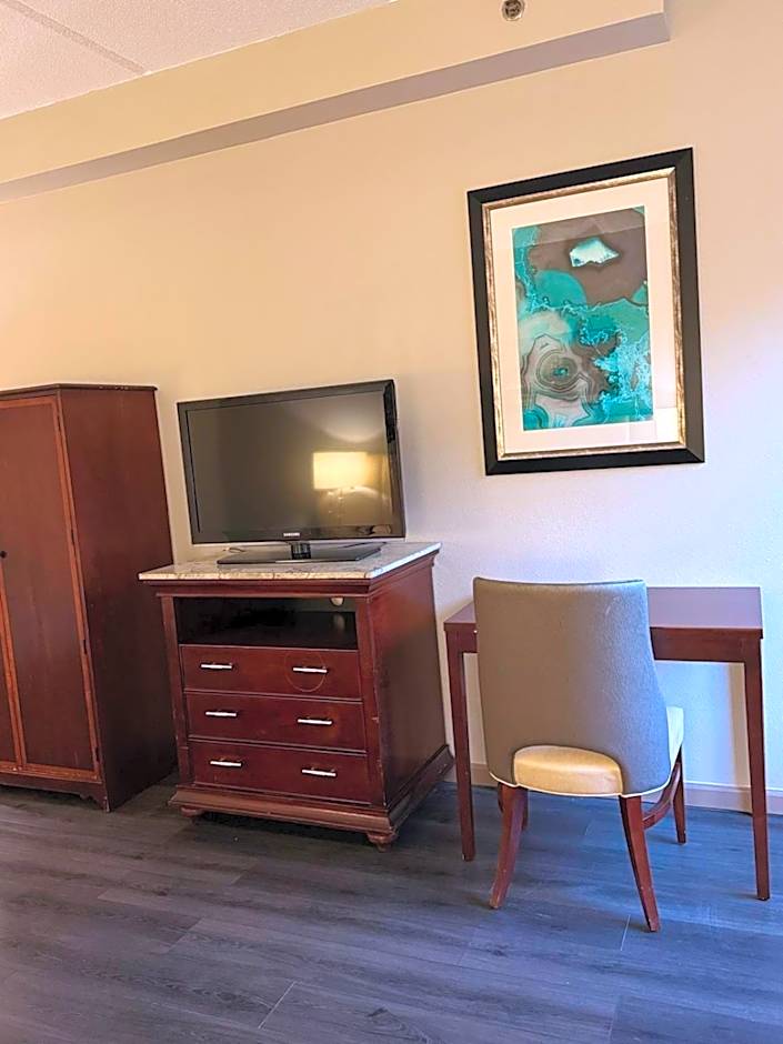 Budgetel Inns & Suites - Atlanta Galleria Stadium