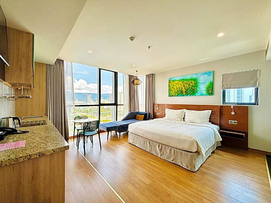 Nam Hotel & Spa