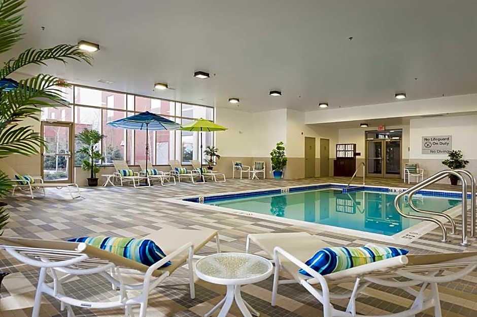 Hampton Inn & Suites by Hilton Airdrie