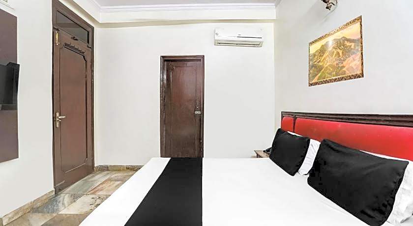 Hotel Chand Palace @ New Delhi Railway Station Delhi