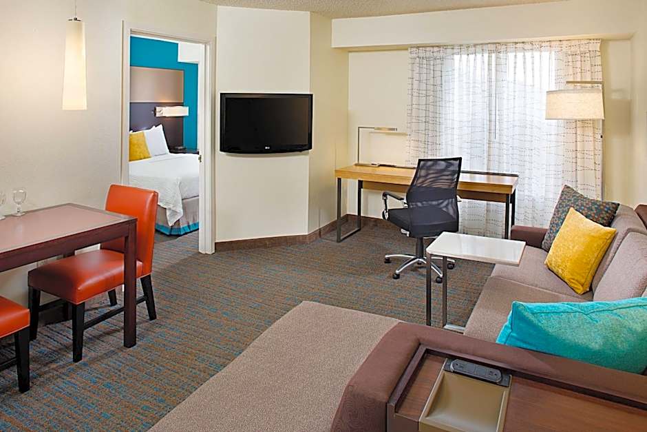 Residence Inn by Marriott Detroit Livonia