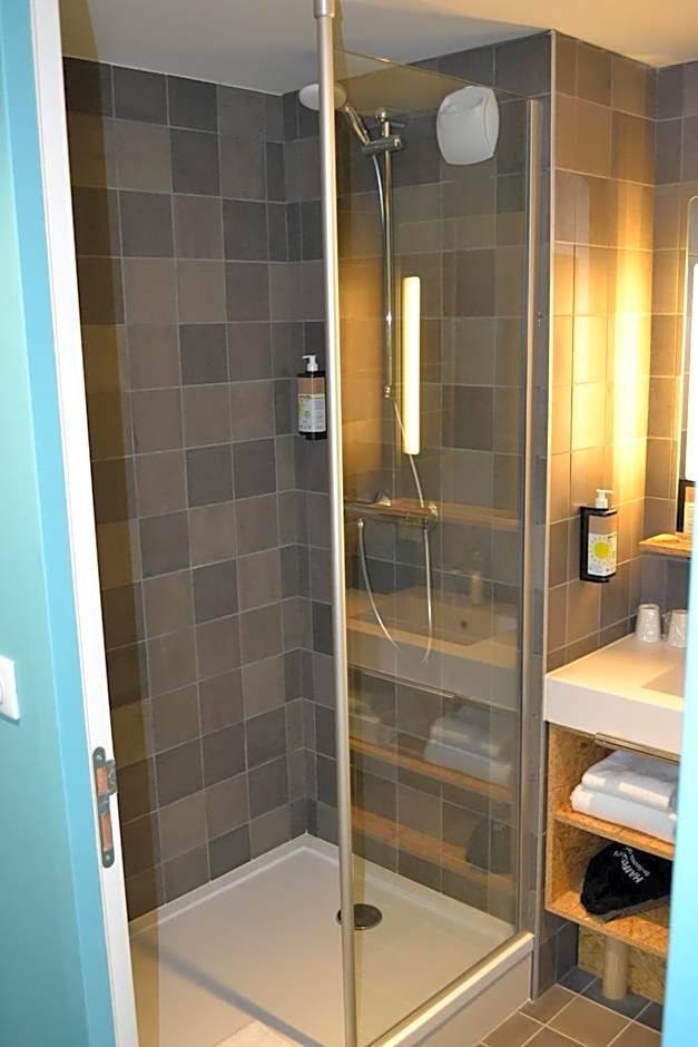 greet Hotel Rennes Pace