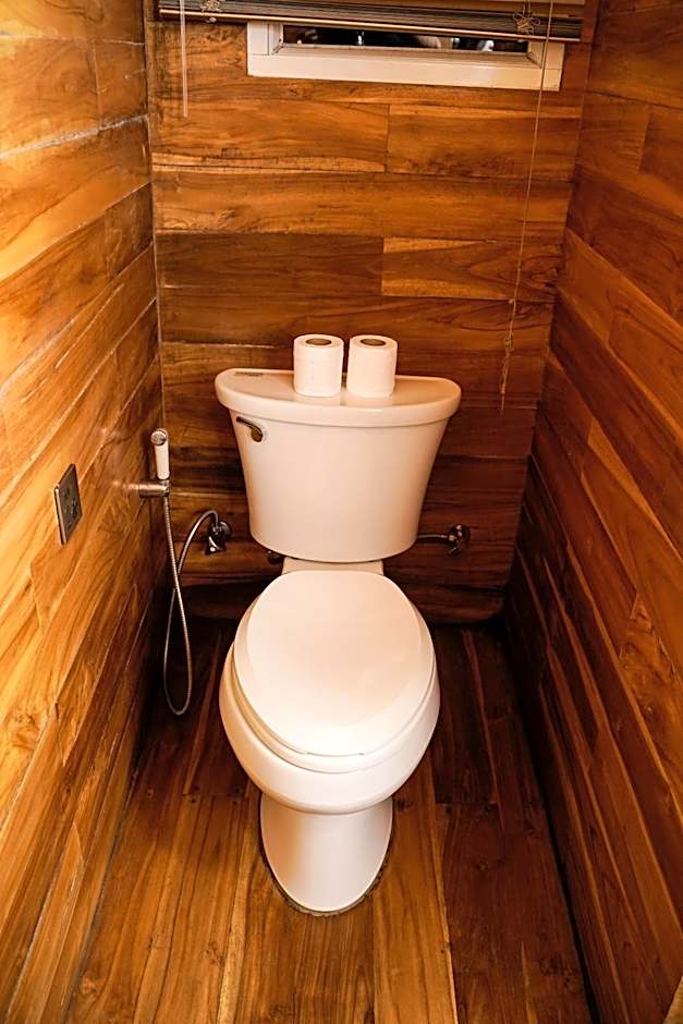 Pondanu Cabins By The Lake