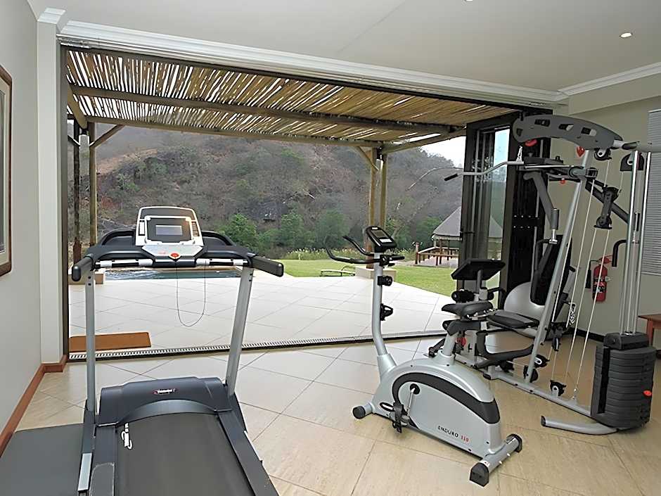 Amakhosi Safari Lodge