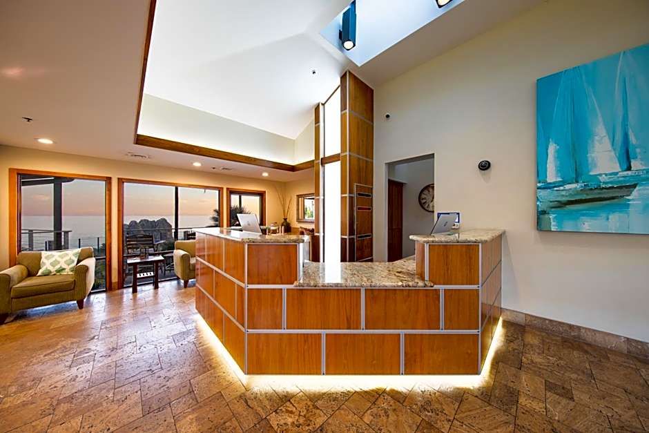 The Inn At The Cove
