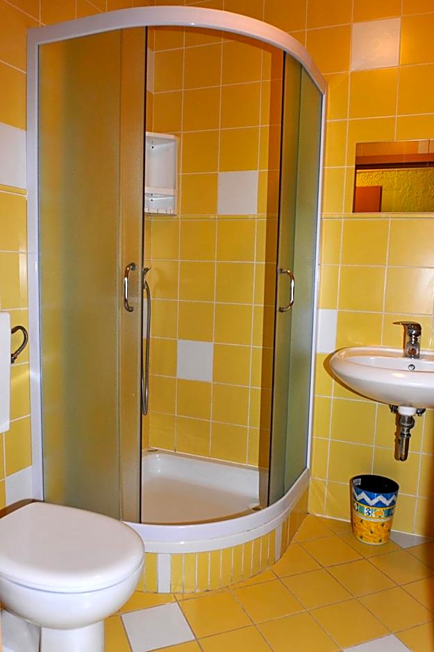 Gostilna in Prenočišča Brančurnik