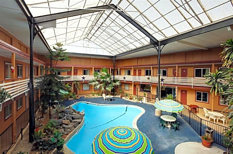 Americas Best Value Inn Arlington / Dallas