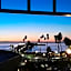 Howard Johnson by Wyndham Santa Cruz Beach Boardwalk
