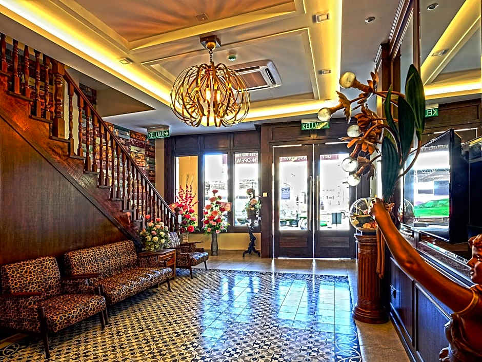 Islander Lodge by LWE