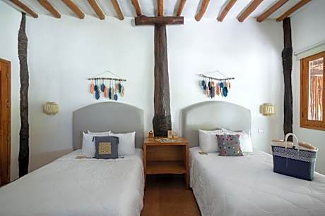 Junior Suite with Garden View