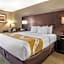 Quality Inn & Suites Escanaba North